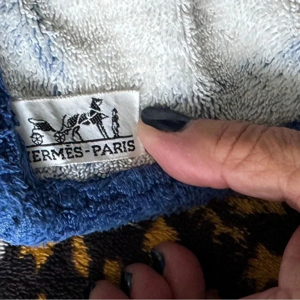 Beach Hermes Towel Leopards Blue White 37.4 x 59.1